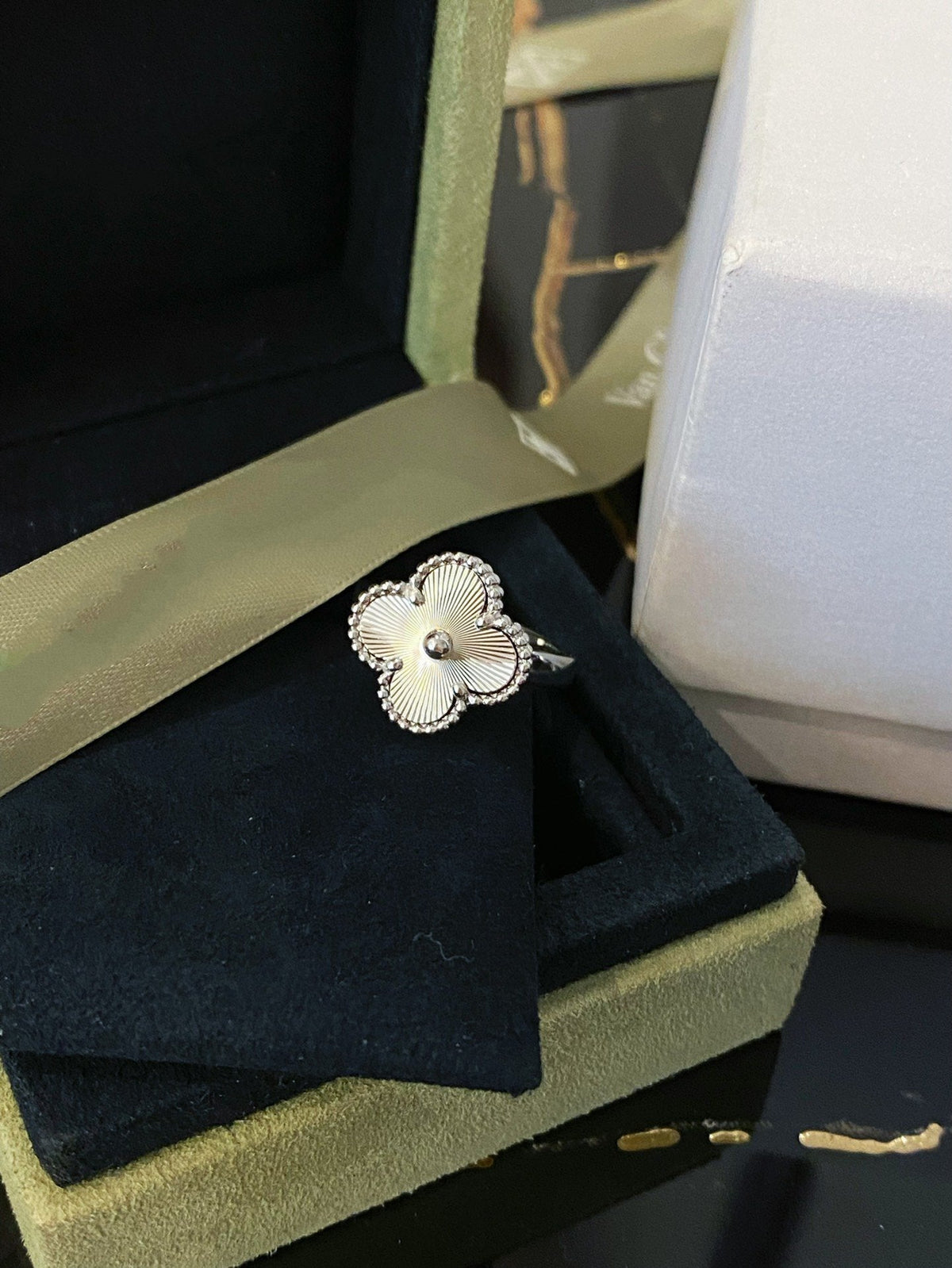 [Triumph Jewelry]CLOVER SILVER RING