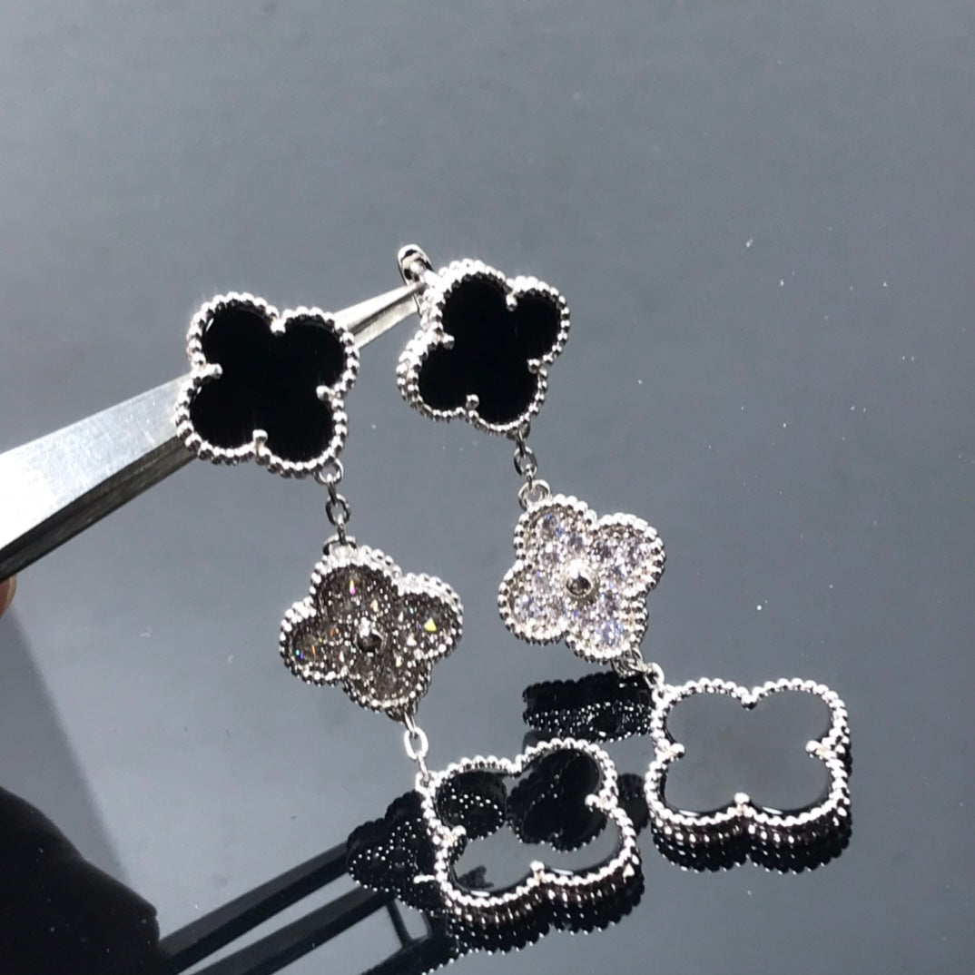 [Triumph Jewelry]CLOVER 3 MOTIF DIAMOND ONYX SILVER EARRINGS