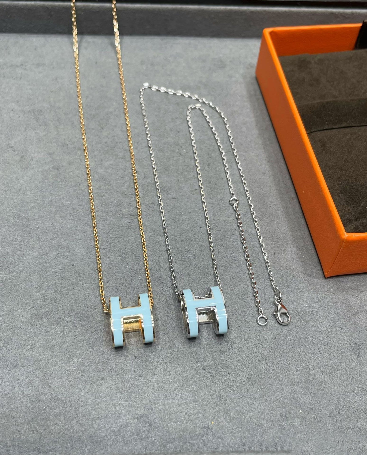 [Triumph Jewelry]POP H SKY BLUE NECKLACE