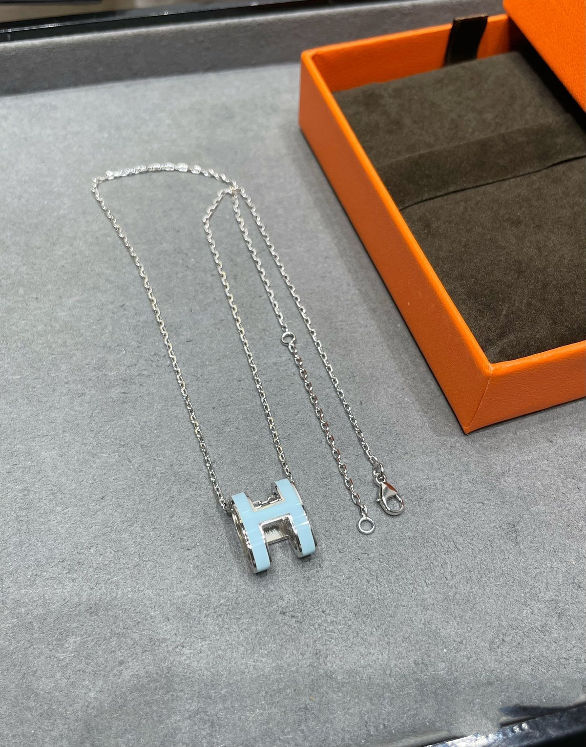 [Triumph Jewelry]POP H SKY BLUE NECKLACE