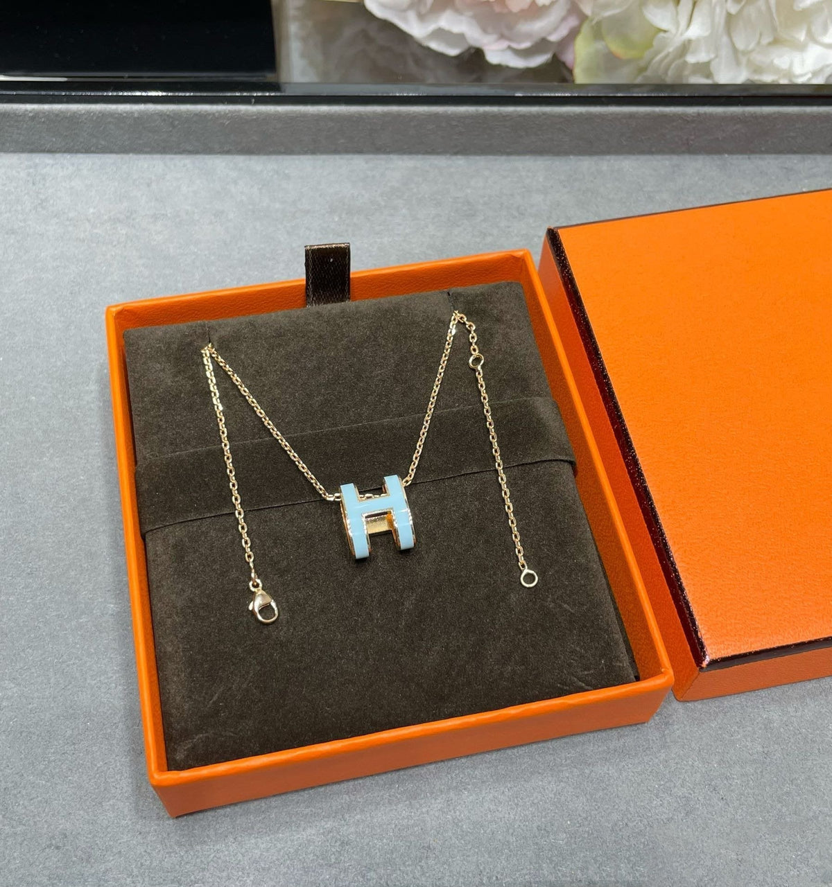 [Triumph Jewelry]POP H SKY BLUE NECKLACE