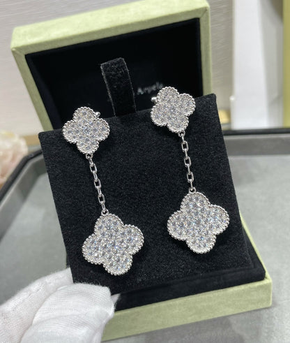 [Triumph Jewelry]CLOVER 2 MOTIFS DIAMOND PAVED SILVER EARRINGS