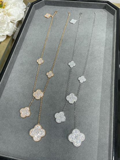 [Triumph Jewelry]CLOVER 6 MOTIF DIAMOND PAVED NECKLACE
