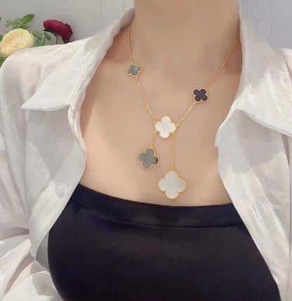 [Triumph Jewelry]CLOVER 6 MOTIF MOP ONYX GOLD NECKLACE