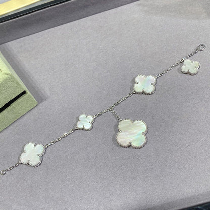 [Triumph Jewelry]CLOVER 5 MOTIF WHITE MOP SILVER BRACELET