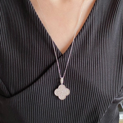 [Triumph Jewelry]CLOVER 25MM LARGE PEDANT DIAMOND PAVED LONG NECKLACE