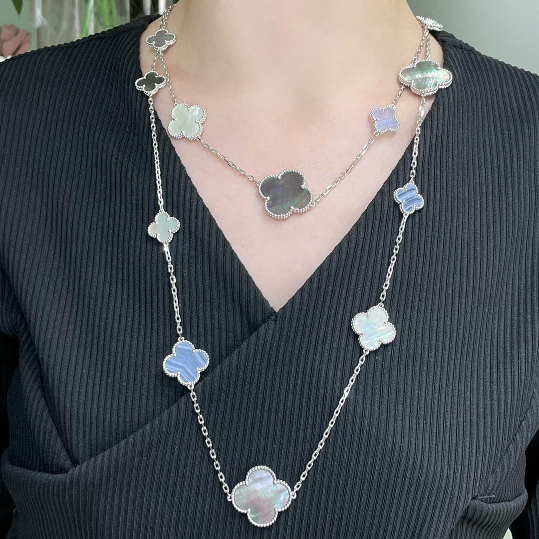 [Triumph Jewelry]CLOVER 16 MOTIF CHALCEDONY MOP SILVER NECKLACE