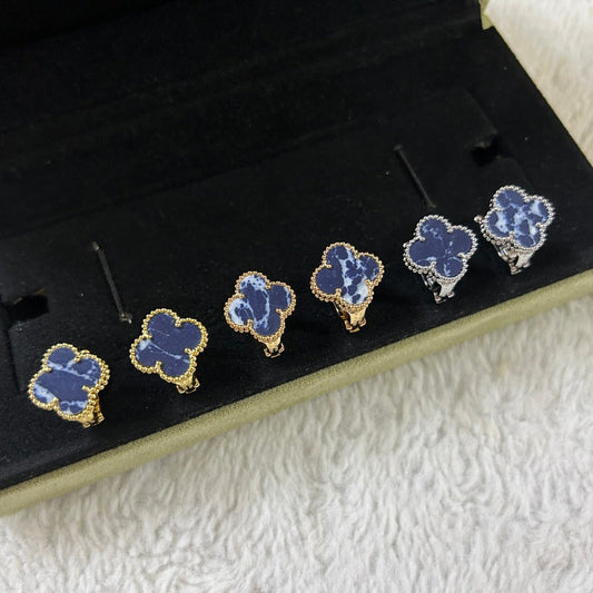 [Triumph Jewelry]CLOVER PIETERSITE MEDIUM STUD EARRINGS