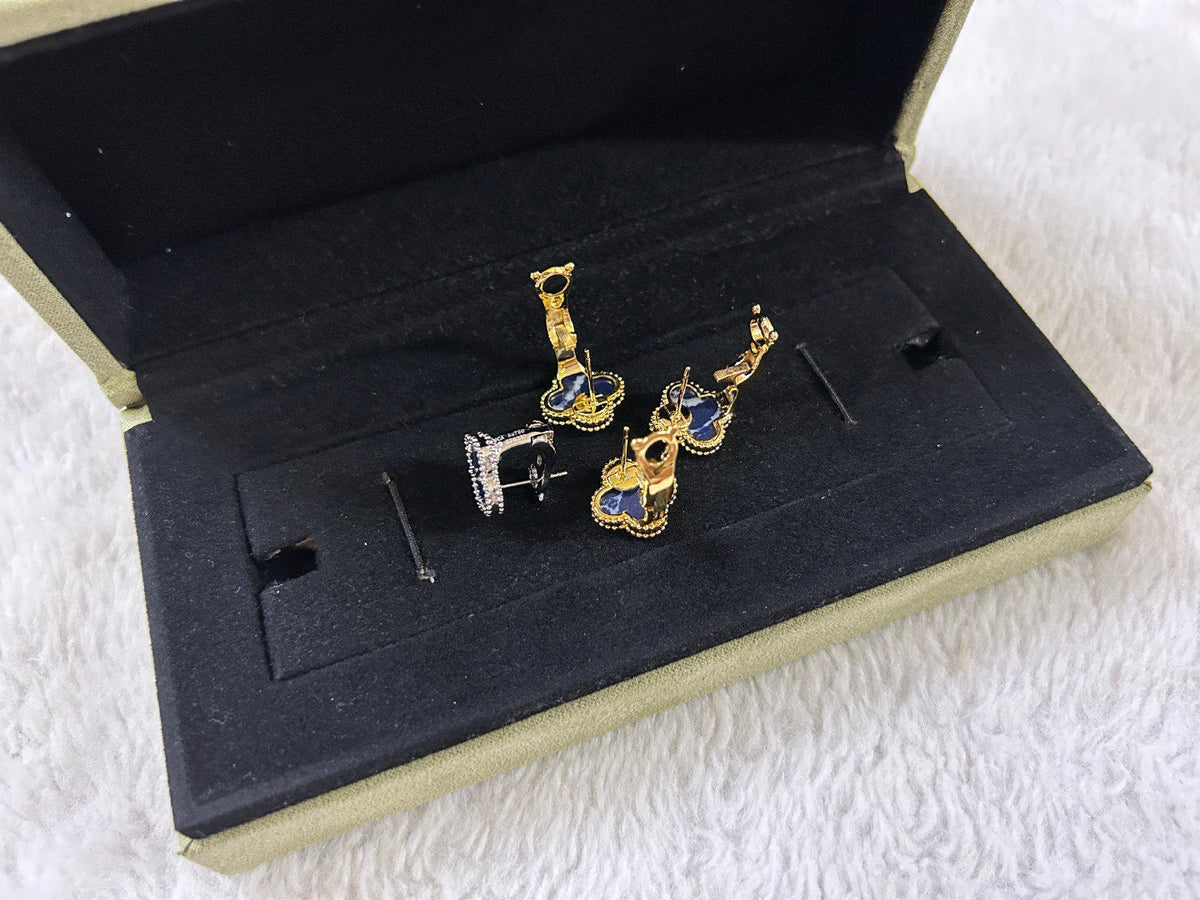[Triumph Jewelry]CLOVER PIETERSITE MEDIUM STUD EARRINGS