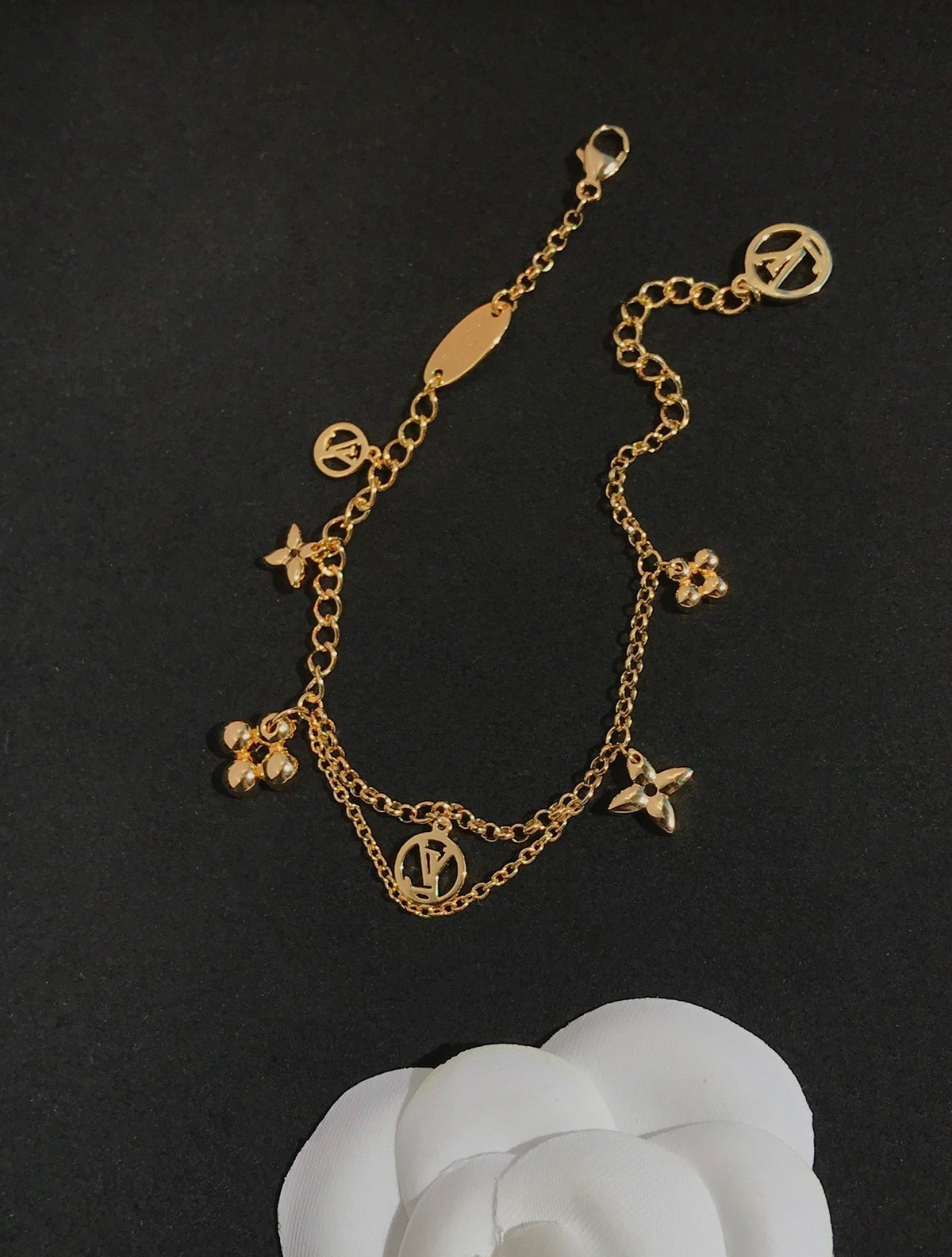 [Triumph Jewelry]BLOOMING PINK GOLD MOP BRACELET