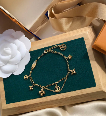 [Triumph Jewelry]BLOOMING PINK GOLD MOP BRACELET