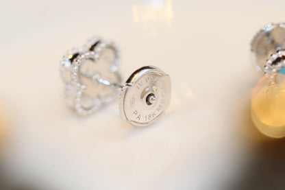 [Triumph Jewelry]CLOVER MINI TURQUOISE SILVER STUD EARRINGS