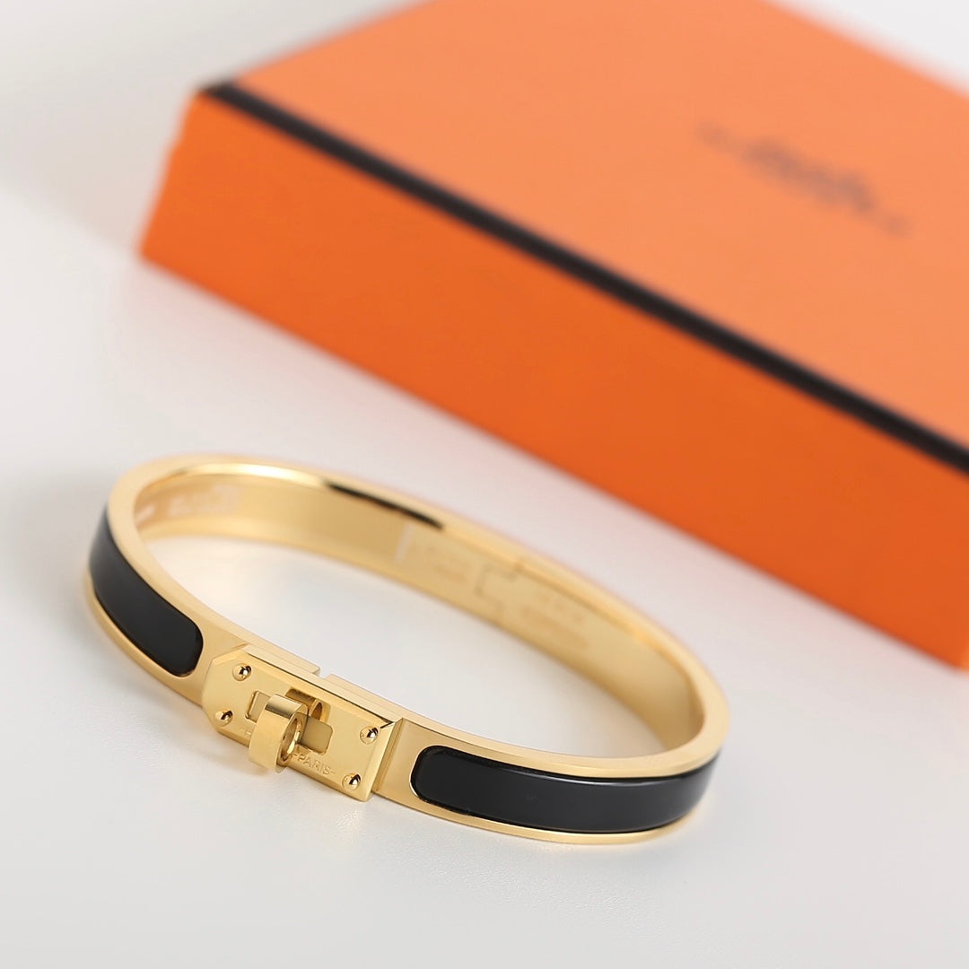 [Triumph Jewelry]HM KELLY BLACK BRACELET