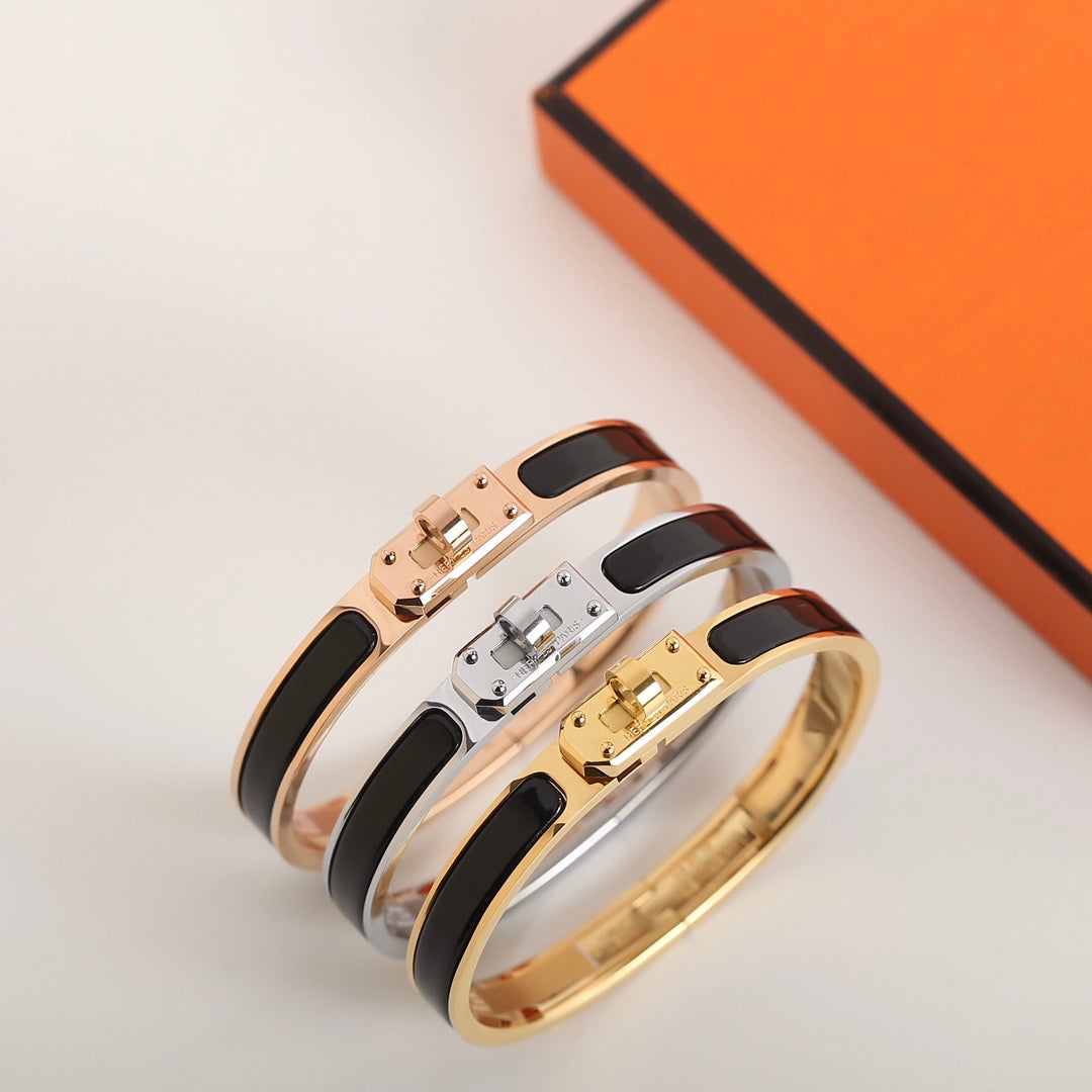 [Triumph Jewelry]HM KELLY BLACK BRACELET