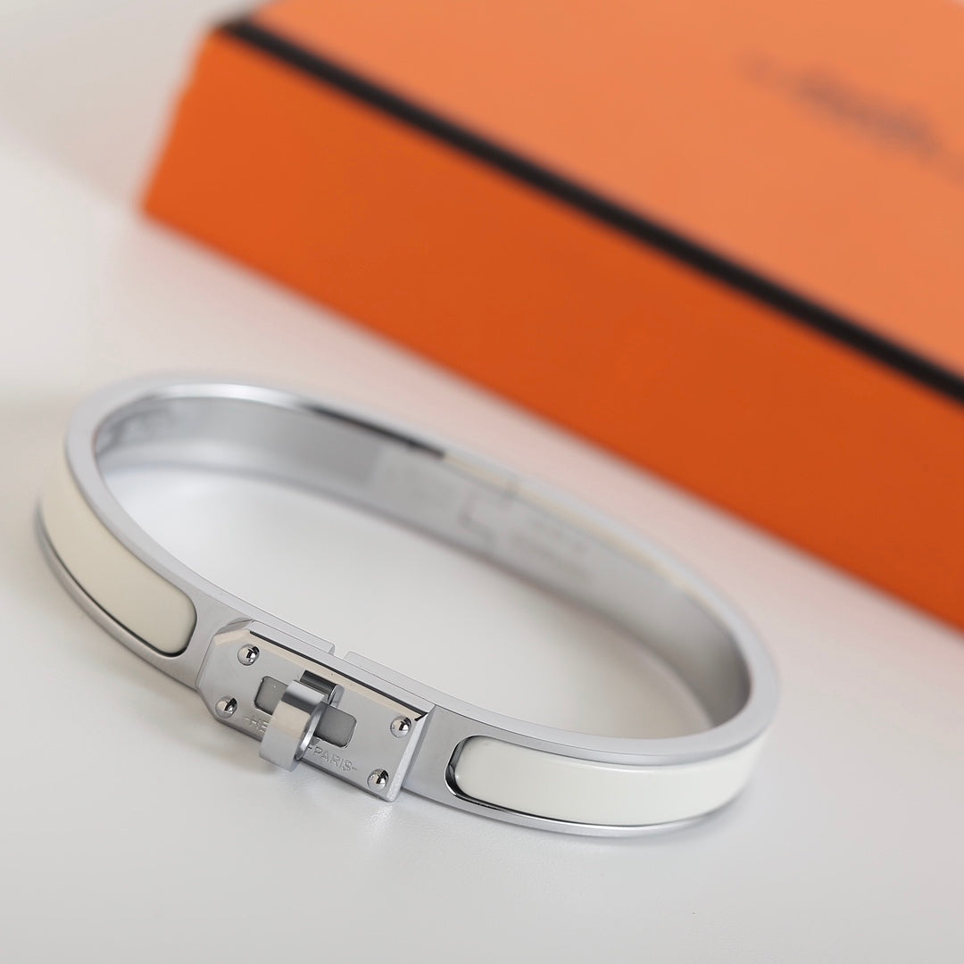 [Triumph Jewelry]HM KELLY WHITE BRACELET