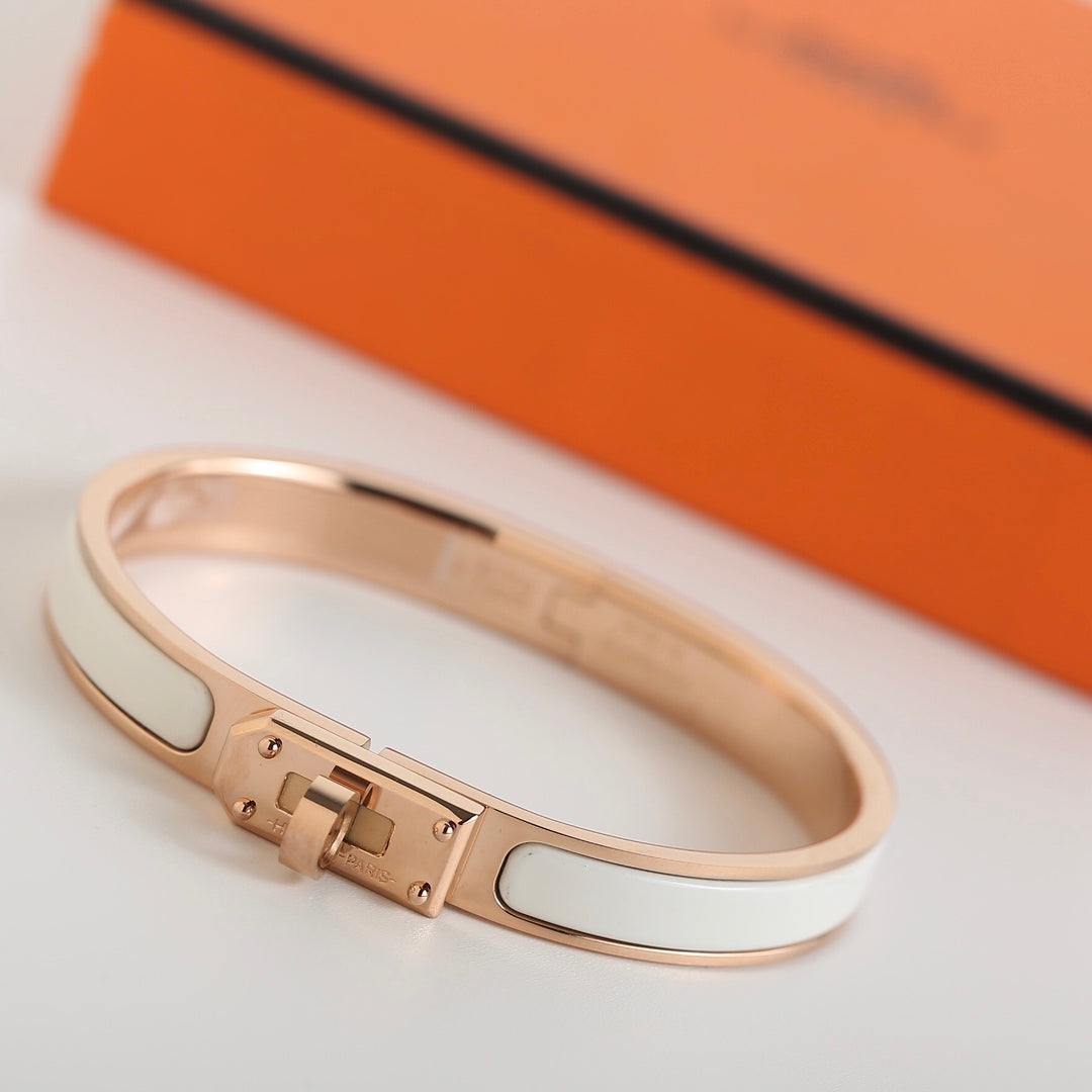 [Triumph Jewelry]HM KELLY WHITE BRACELET