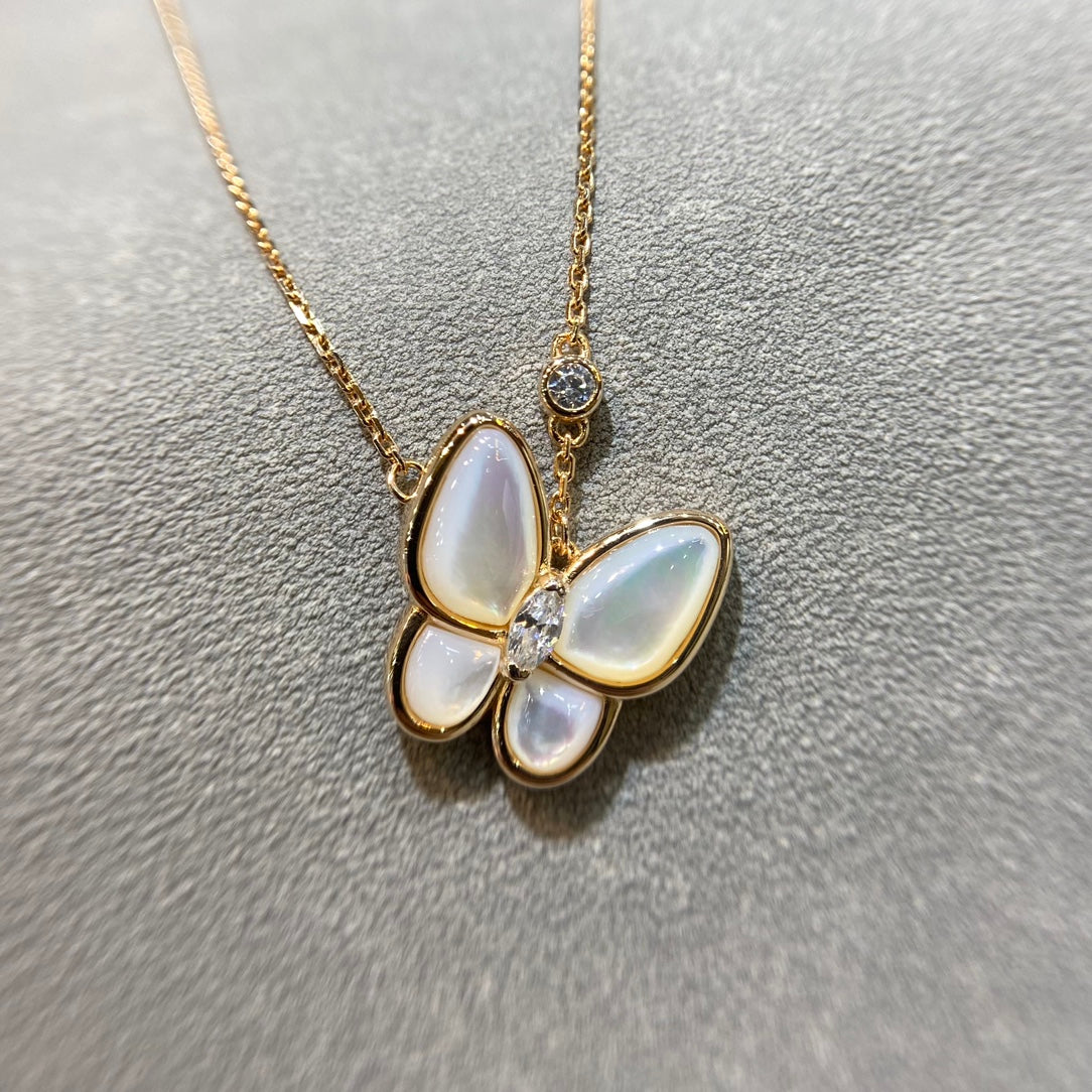 [Triumph Jewelry]BUTTERFLY MOP DIAMOND NECKLACE