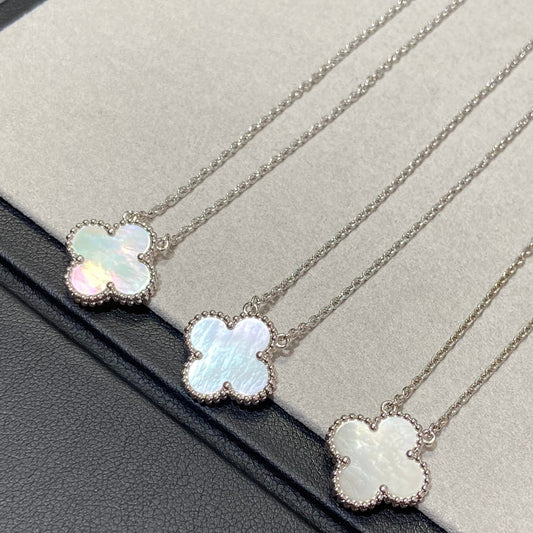 [Triumph Jewelry]CLOVER MEDIUM SILVER WHITE MOP NECKLACE