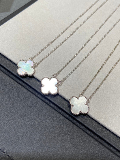 [Triumph Jewelry]CLOVER MEDIUM SILVER WHITE MOP NECKLACE