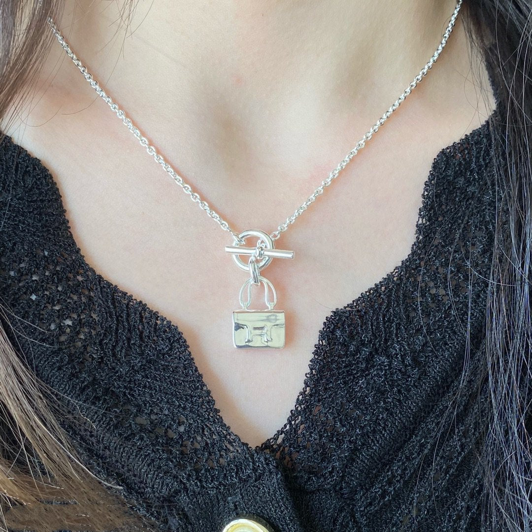 [Triumph Jewelry]CONSTANCE PEDANT SILVER NECKLACE