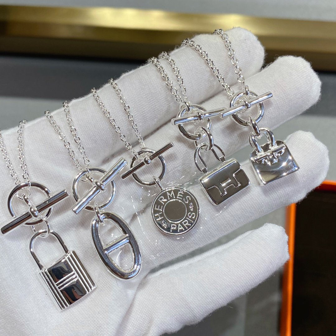[Triumph Jewelry]CONSTANCE PEDANT SILVER NECKLACE