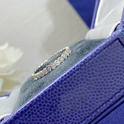 [Triumph Jewelry]BEE LOVE DIAMOND PAVED SMALL RING