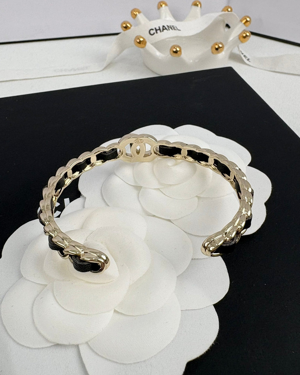 [Triumph Jewelry]Double C Open Bangle