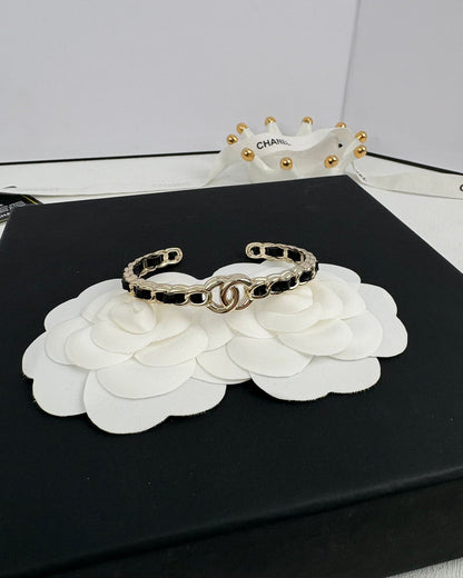 [Triumph Jewelry]Double C Open Bangle