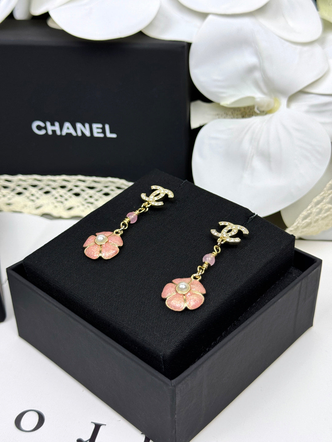 [Triumph Jewelry]26C Pink Camellia Enamel Pendant with Double C Earrings