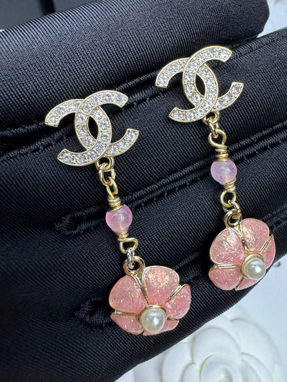 [Triumph Jewelry]26C Pink Camellia Enamel Pendant with Double C Earrings
