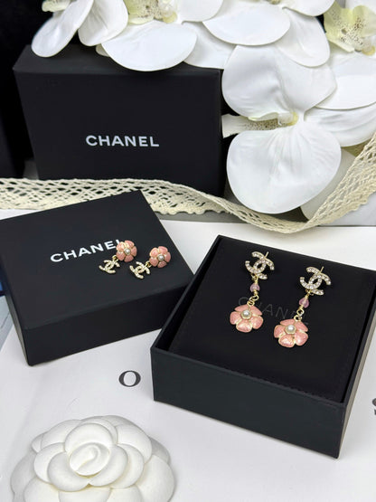 [Triumph Jewelry]26C Pink Camellia Enamel Pendant with Double C Earrings