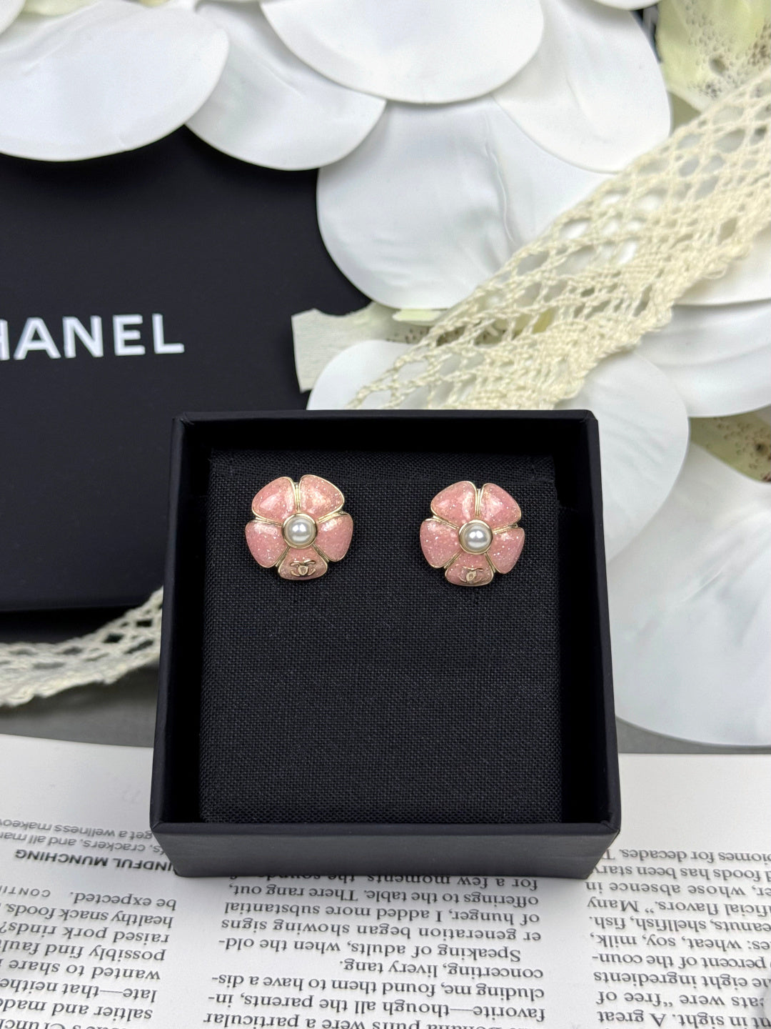 [Triumph Jewelry]26C Pink Camellia Pearl Enamel Stud Earrings