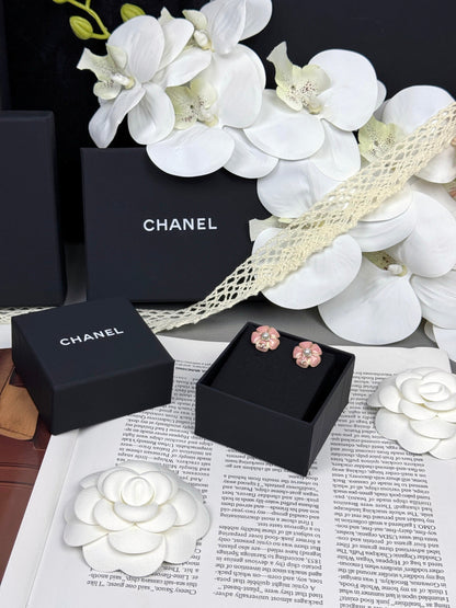 [Triumph Jewelry]26C Pink Camellia Pearl Enamel Stud Earrings