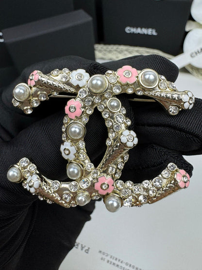 [Triumph Jewelry]26C Pink-White Enamel Ice Cream Cone Double C Brooch