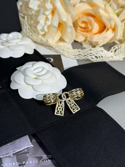 [Triumph Jewelry]25K Hollow Bow Brooch