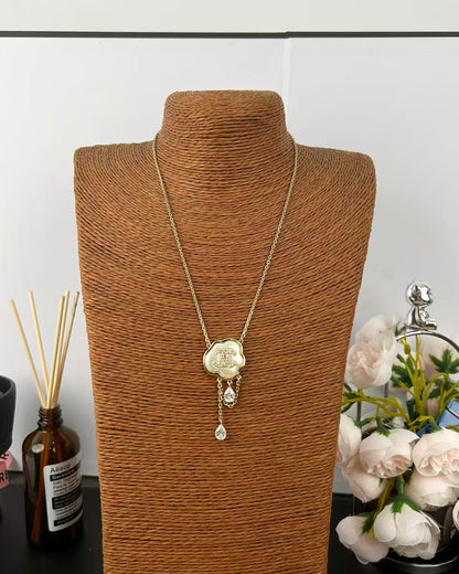 [Triumph Jewelry]Cloud Pearl Mother-of-Pearl Diamond Chain Pendant Necklace