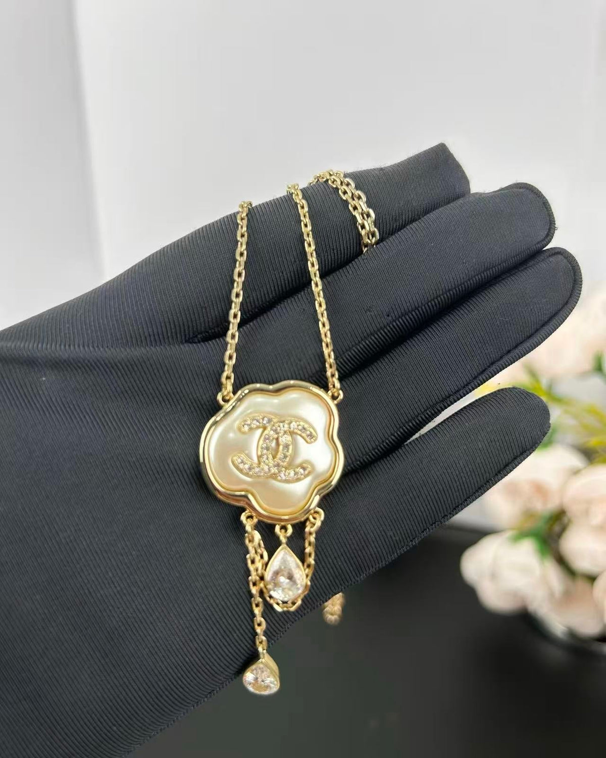 [Triumph Jewelry]Cloud Pearl Mother-of-Pearl Diamond Chain Pendant Necklace