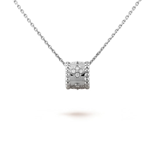 [Triumph Jewelry]PERLEE PEDANT SIVLER DIAMOND NECKLACE