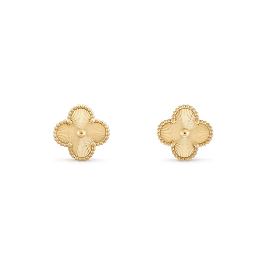 [Triumph Jewelry]CLOVER MINI 9.5MM LASER EARRINGS