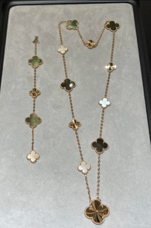 [Triumph Jewelry]DETACHABLE CLOVER 15(11+4) FLOWER SILVER NECKLACE SET