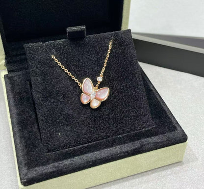 [Triumph Jewelry]BUTTERFLY PINK MOTHER-OF-PEARL DIAMOND NECKLACE