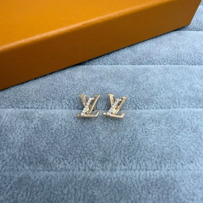 [Triumph Jewelry]LETTER STUDS WITH STONES