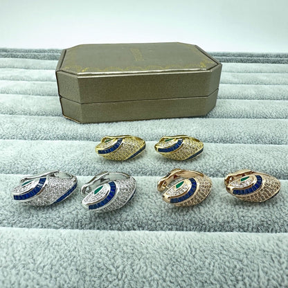 [Triumph Jewelry]FULL STONE TWO-TONE SNAKE EARRING STUDS