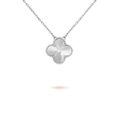 [Triumph Jewelry]CLOVER  15MM DIAMOND LASER NECKLACE SILVER