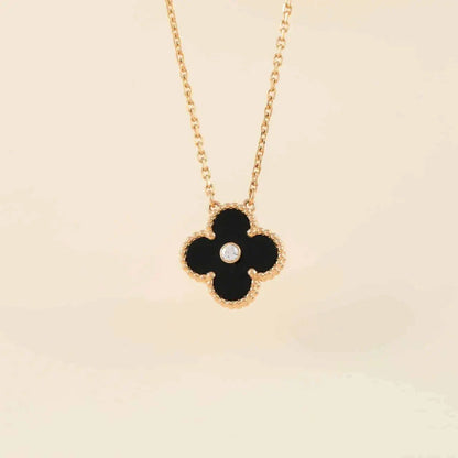 [Triumph Jewelry]CLOVER 15MM DIAMOND ONYX NECKLACE