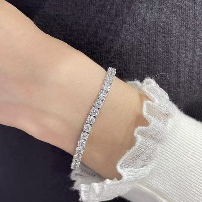 [Triumph Jewelry]TENNIS BRACELET WITH FULL DIAMOND SETTING
