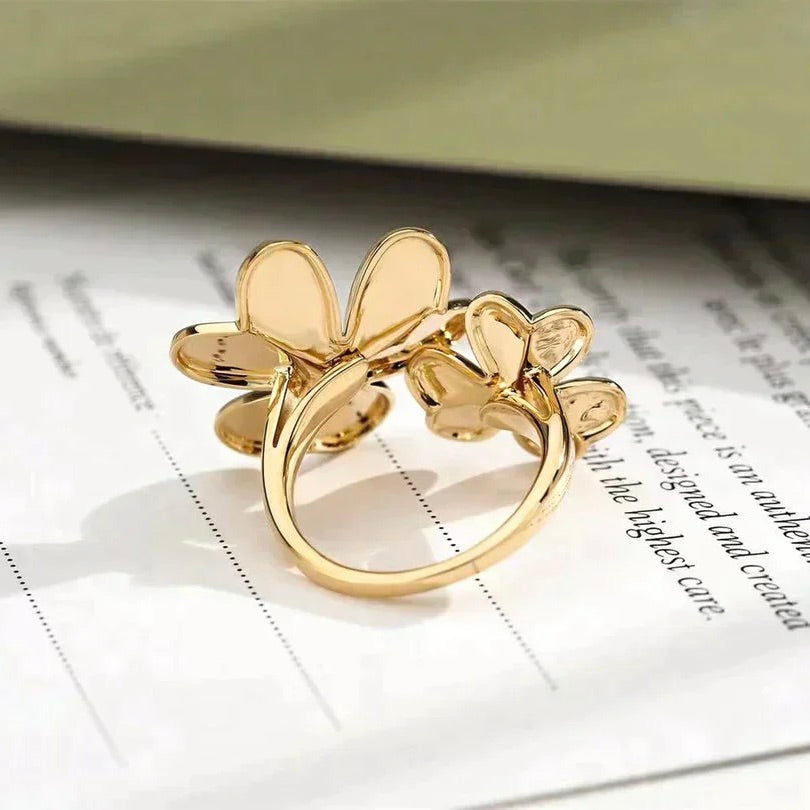 [Triumph Jewelry]CLOVER COMOS GOLD DIAMOND RING