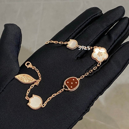 [Triumph Jewelry]LUCKY SPRING 5 MOTIF BRACELET