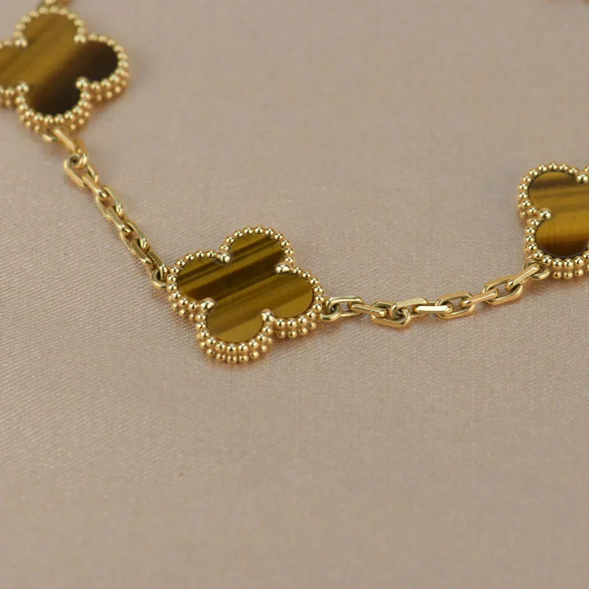 [Triumph Jewelry] CLOVER 5 MOTIFS TIGER EYE BRACELET COLLECTION
