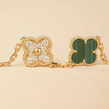 [Triumph Jewelry] CLOVER 5 MOTIF MALACHITE BRACELET COLLECTION